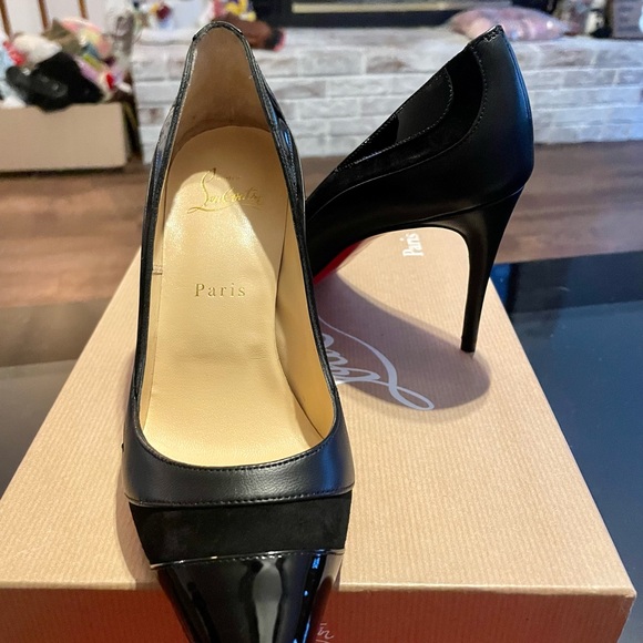 Christian Louboutin Youahops Black size 36.5 (6.5 US) - Picture 4 of 6